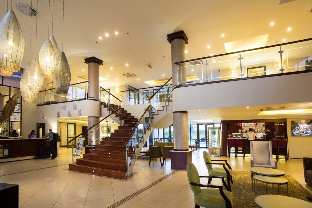 Phakalane Golf Estate Hotel Resort Gaborone Luaran gambar