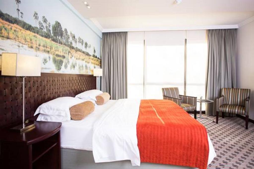 Phakalane Golf Estate Hotel Resort Gaborone Bilik gambar