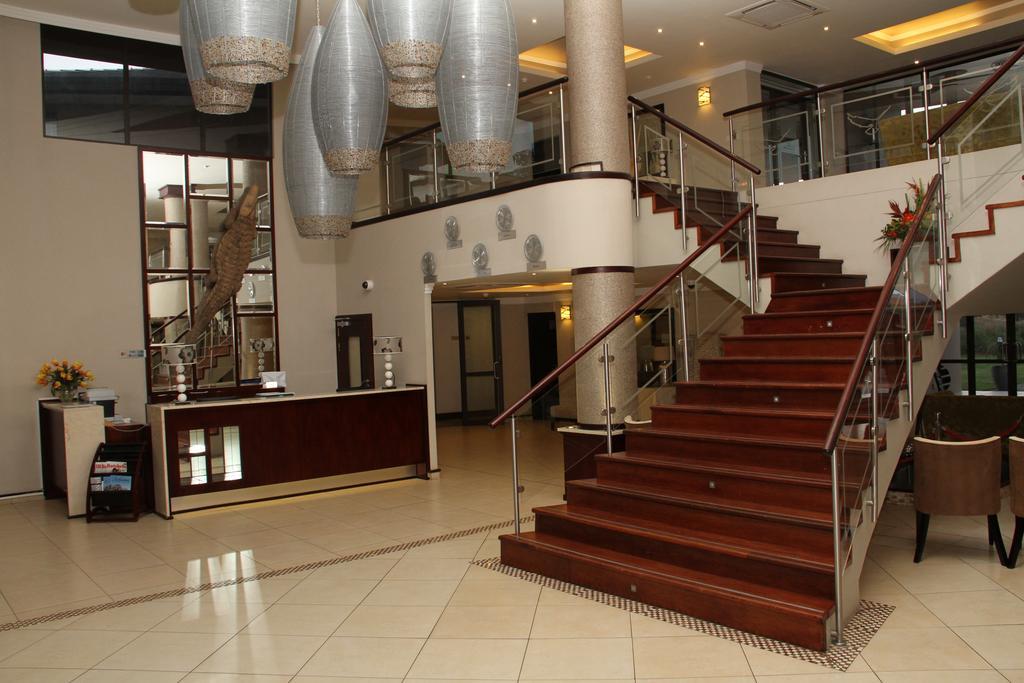 Phakalane Golf Estate Hotel Resort Gaborone Luaran gambar