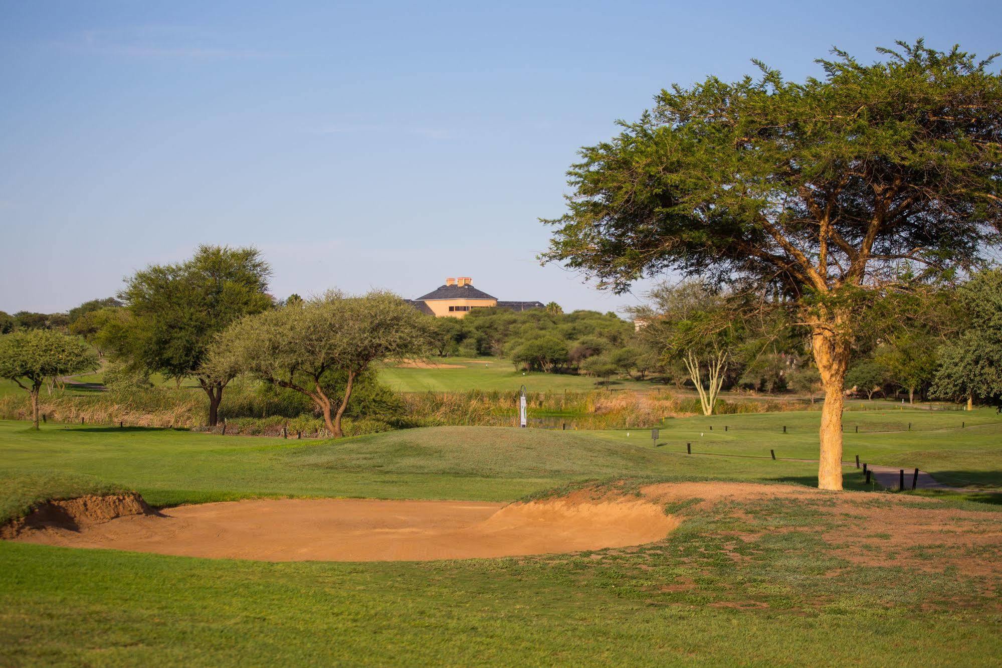 Phakalane Golf Estate Hotel Resort Gaborone Luaran gambar